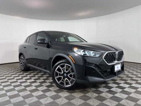 Used 2026 BMW X2 xDrive28i w/ Convenience Package image 1