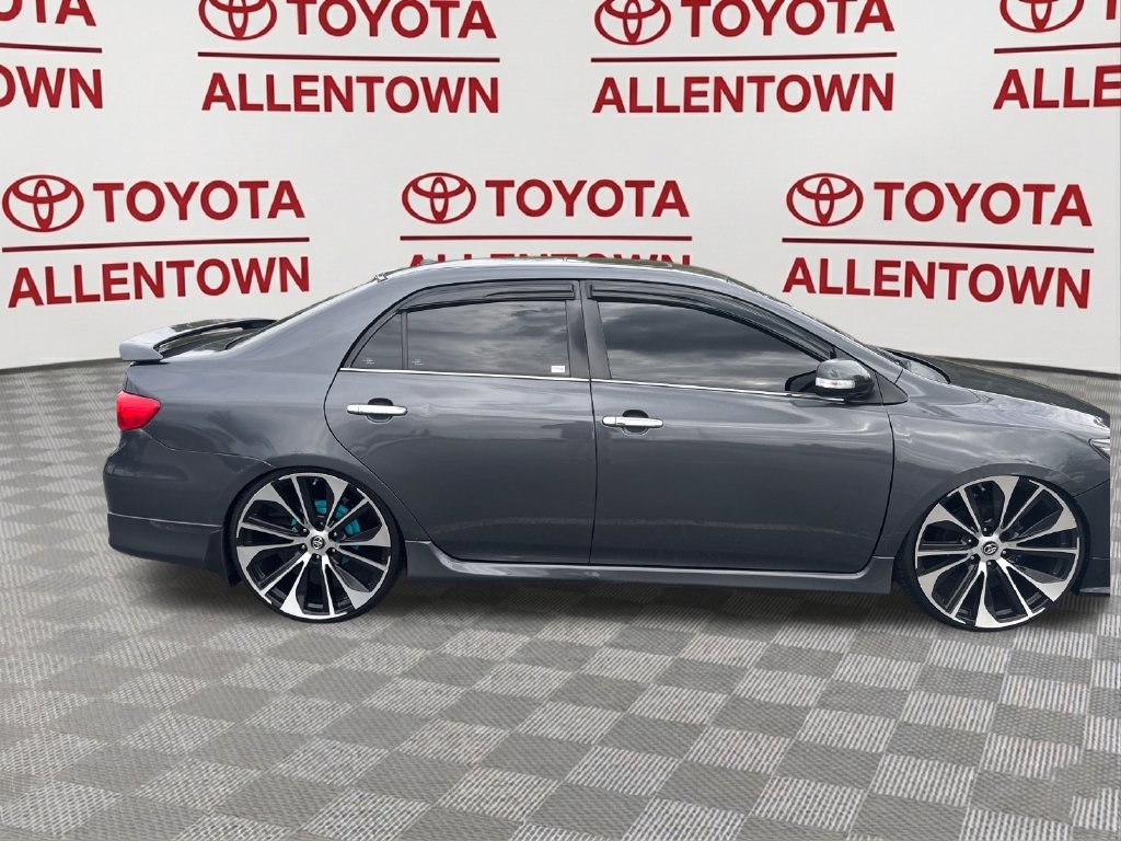 Used 2026 Toyota Corolla LE FWD image 13