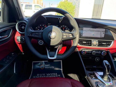 Used 2021 Alfa Romeo Giulia Ti w/ Nero Edizione RWD image 19