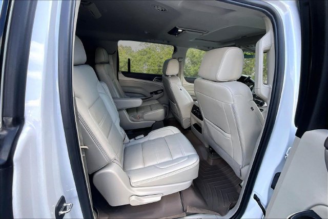 Used 2019 GMC Yukon XL Denali w/ Denali Ultimate Package RWD image 25