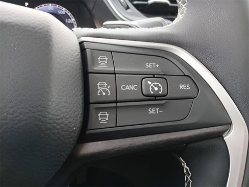 Certified 2023 Jeep Grand Cherokee L Limited w/ Trailer Tow Group (B) image 21