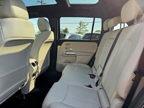 New 2026 Mercedes-Benz GLB 250 4MATIC image 22