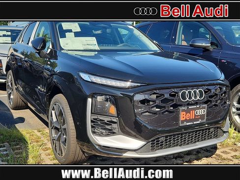 New 2026 Audi Q3 quattro 2.0T AWD/4WD image 1
