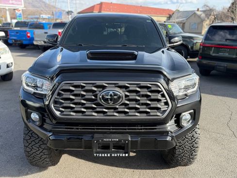 Used 2021 Toyota Tacoma TRD Sport w/ Technology Package image 90