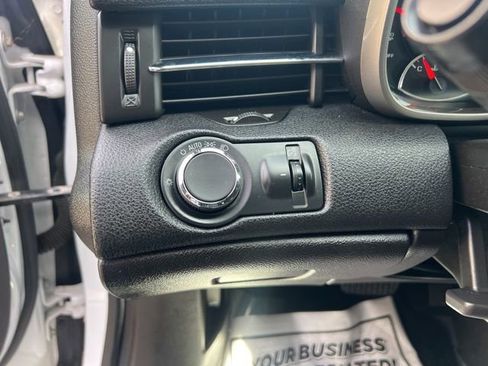 Used 2014 Chevrolet Malibu LT w/ Power Convenience Package FWD image 21