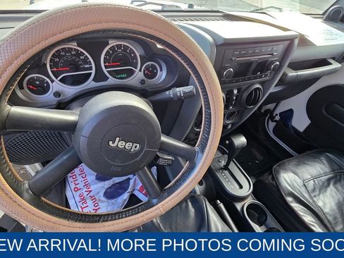 Used 2010 Jeep Wrangler Unlimited Sport image 12