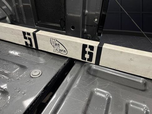 Used 2025 Ford F150 Lightning XLT image 15