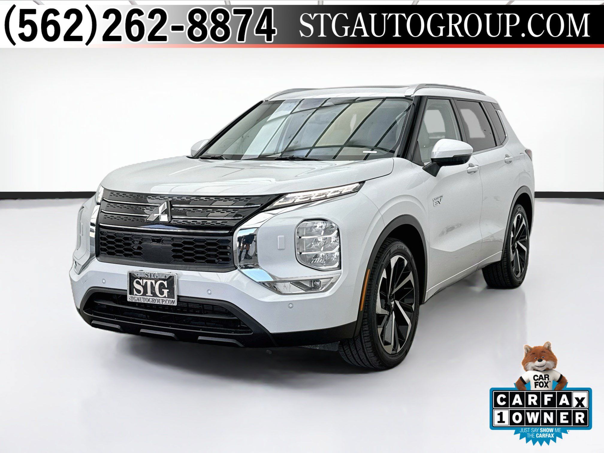 Used 2024 Mitsubishi Outlander SEL AWD/4WD image 1