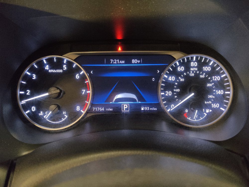 Used 2021 Nissan Sentra SV FWD image 23