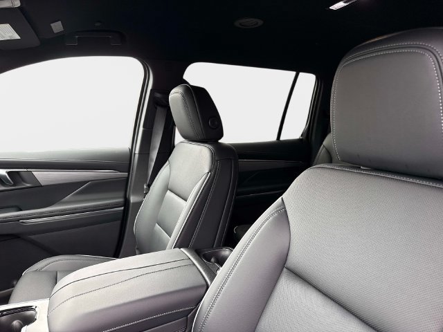 New 2027 Buick Enclave Preferred w/ Power Package FWD image 21