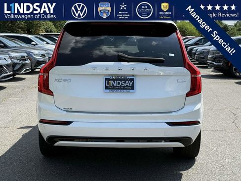 Used 2022 Volvo XC90 T8 R-Design w/ Advanced Package image 5
