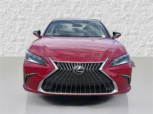 New 2025 Lexus ES 350 Ultra Luxury image 8