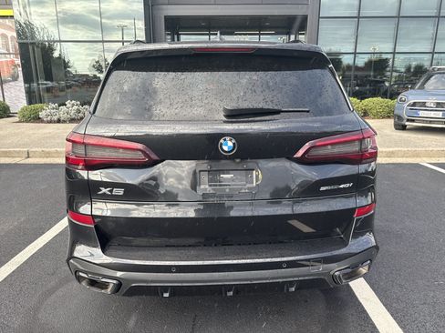 Used 2023 BMW X5 sDrive40i w/ M Sport Package RWD image 10