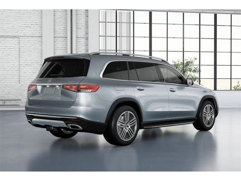 New 2026 Mercedes-Benz GLS 450 4MATIC image 21
