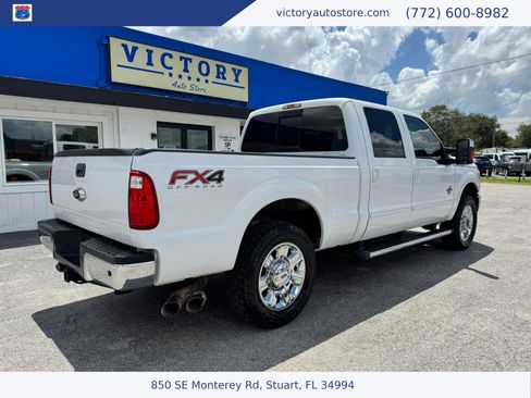 Used 2016 Ford F250 Lariat w/ Lariat Ultimate Package AWD/4WD image 9
