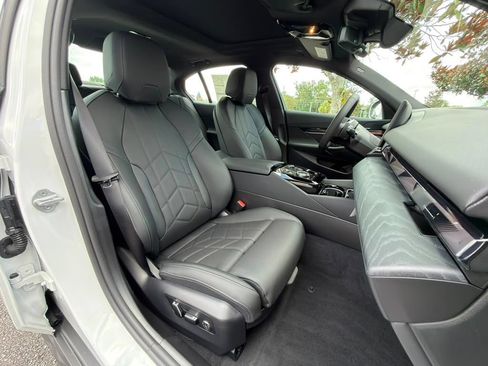 New 2027 BMW 530i w/ Premium Package RWD image 25