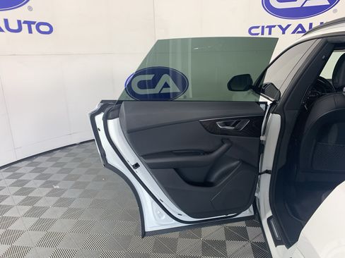 Used 2021 Audi Q8 Premium AWD/4WD image 30
