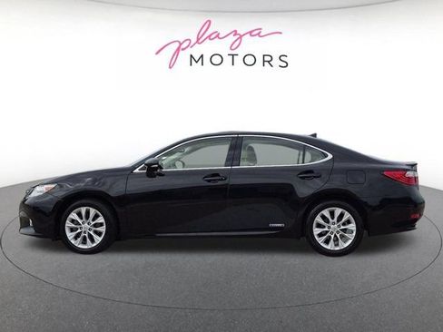 Used 2014 Lexus ES 300h w/ Luxury Package w/Bamboo Trim FWD image 8