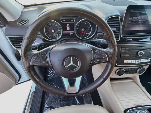 Used 2018 Mercedes-Benz GLE 350 image 39