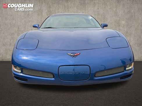 Used 2002 Chevrolet Corvette Z06 RWD image 2