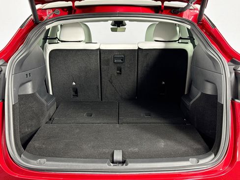 Used 2023 Tesla Model Y Long Range image 46