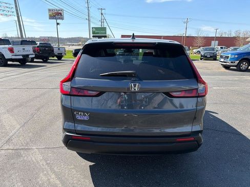 Used 2023 Honda CR-V EX image 4
