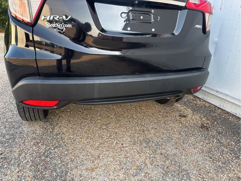 Used 2021 Honda HR-V EX image 19