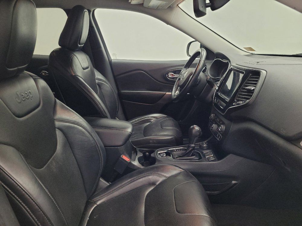 Used 2019 Jeep Cherokee Limited AWD/4WD image 21