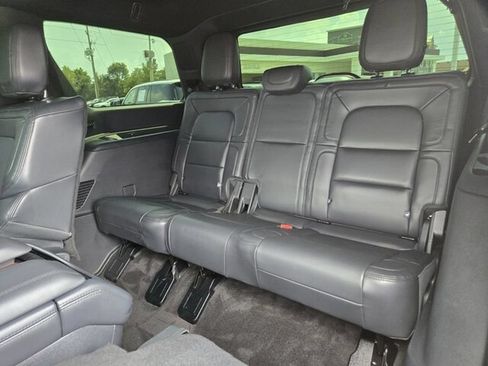 Used 2024 Lincoln Navigator Reserve AWD/4WD image 18