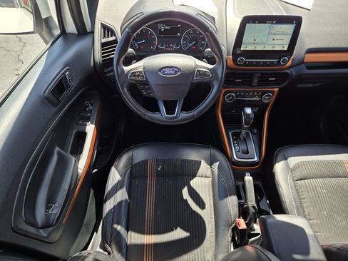 Used 2018 Ford EcoSport SES w/ SES Cold Weather Package image 10