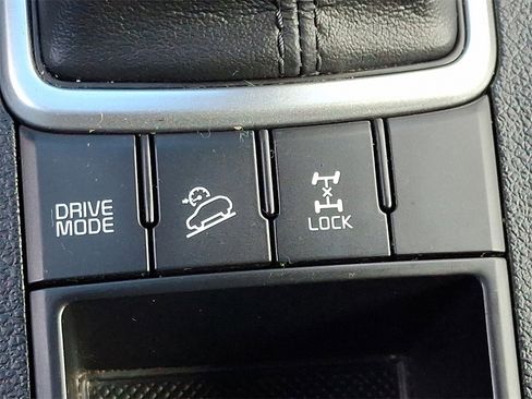 Used 2022 Kia Sportage Nightfall Edition image 26