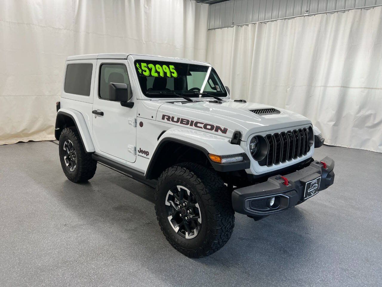 Used 2026 Jeep Wrangler Rubicon w/ Safety Group AWD/4WD image 3