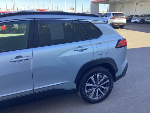 Certified 2023 Toyota Corolla Cross XLE w/ Convenience Package image 11