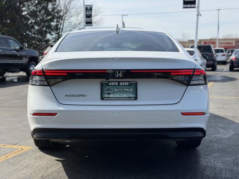 Used 2023 Honda Accord EX image 10