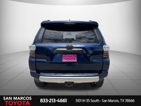 Used 2018 Toyota 4Runner TRD Off-Road Premium AWD/4WD image 4