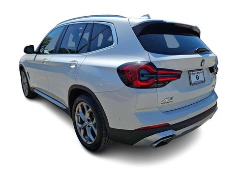 Used 2023 BMW X3 xDrive30i w/ Premium Package AWD/4WD image 4