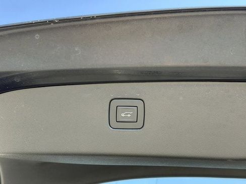 Used 2024 Buick Envista Sport Touring w/ Convenience I Package image 16