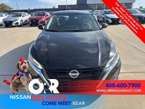 New 2025 Nissan Altima 2.5 SL image 8