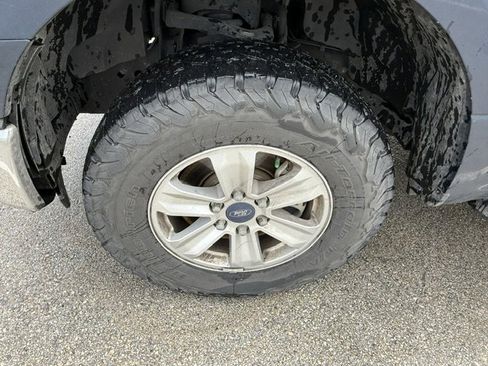 Used 2016 Ford F150 XLT AWD/4WD image 8