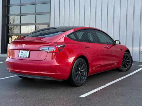 Used 2022 Tesla Model 3 Long Range image 5