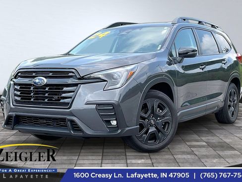 Used 2023 Subaru Ascent Onyx Edition AWD/4WD image 1