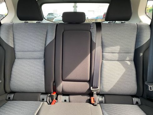 Used 2021 Nissan Rogue SV FWD image 18