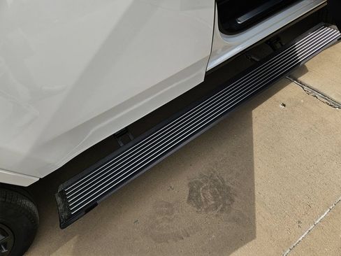 New 2026 Jeep Grand Wagoneer Summit AWD/4WD image 7