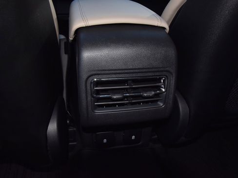 New 2026 Lincoln Corsair Reserve image 18