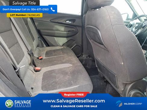 Used 2024 Chevrolet TrailBlazer LT w/ LT Cold Weather Package AWD/4WD image 13