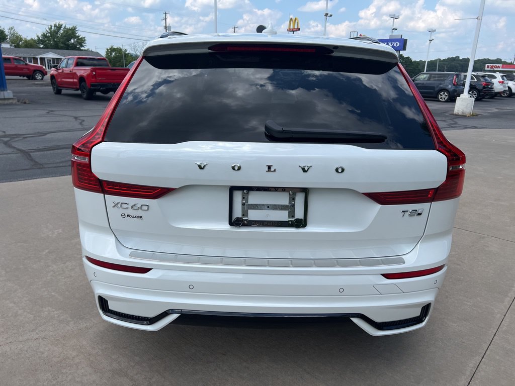 Certified 2025 Volvo XC60 T8 Plus w/ Protection Package Premier AWD/4WD image 4