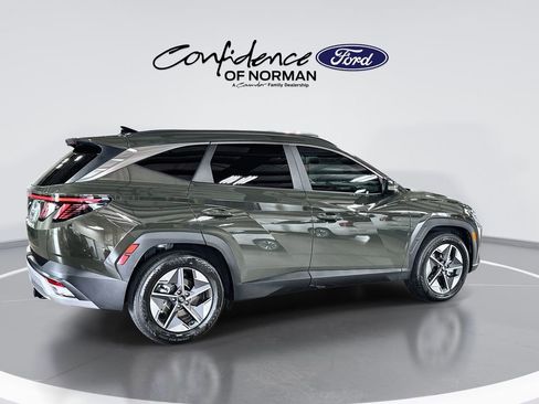 Used 2025 Hyundai Tucson SEL FWD image 9