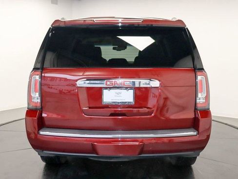 Used 2016 GMC Yukon Denali w/ Open Road Package image 4