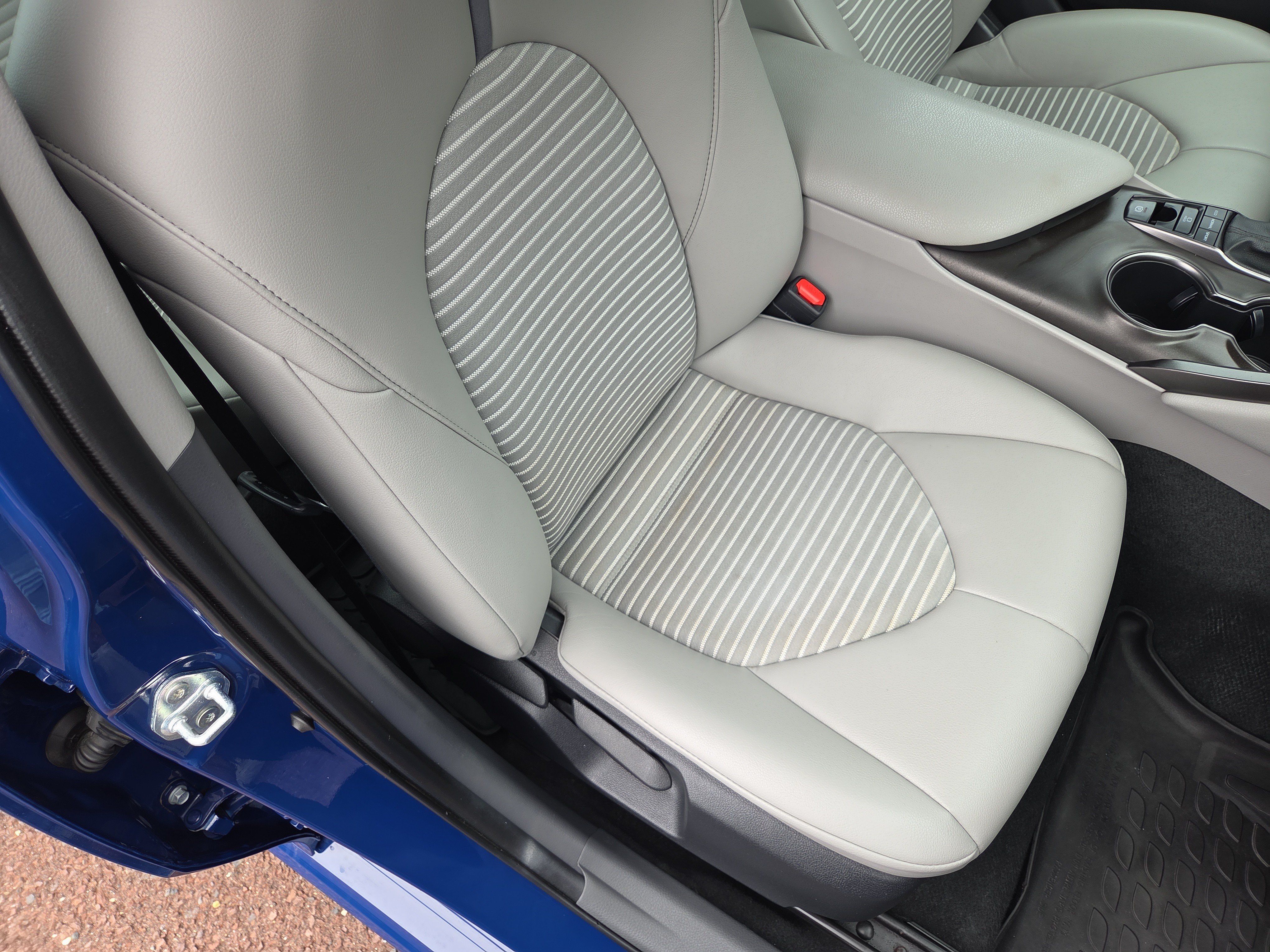 Certified 2023 Toyota Camry SE AWD/4WD image 16