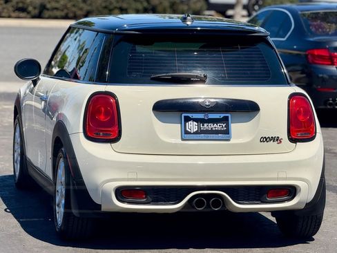 Used 2015 MINI Cooper S image 4